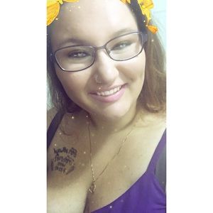 Meet your Posher, Kaitlynn